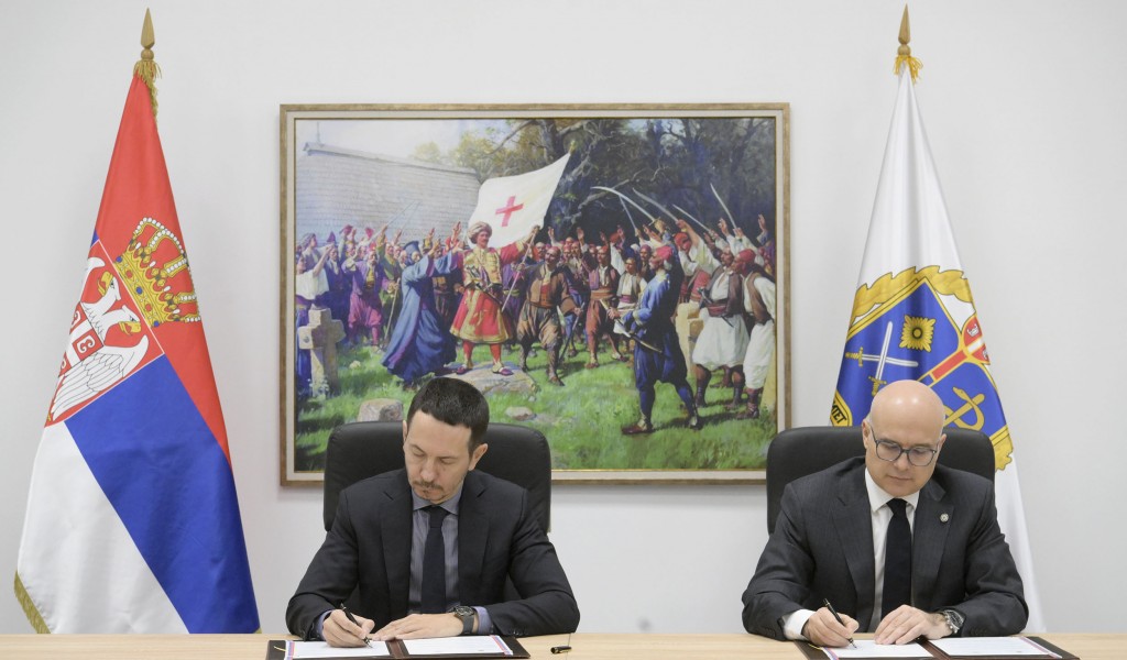 Minister Vučević signs Cooperation Agreement with Institute of History