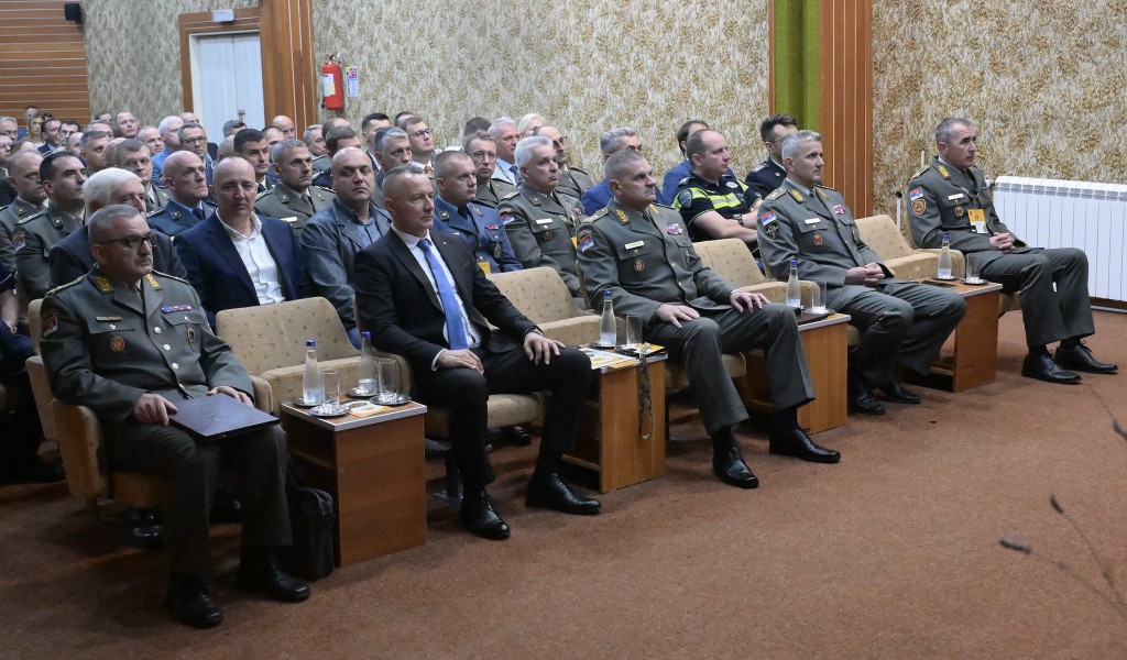 Стручни скуп о безбедности војних учесника у саобраћају
