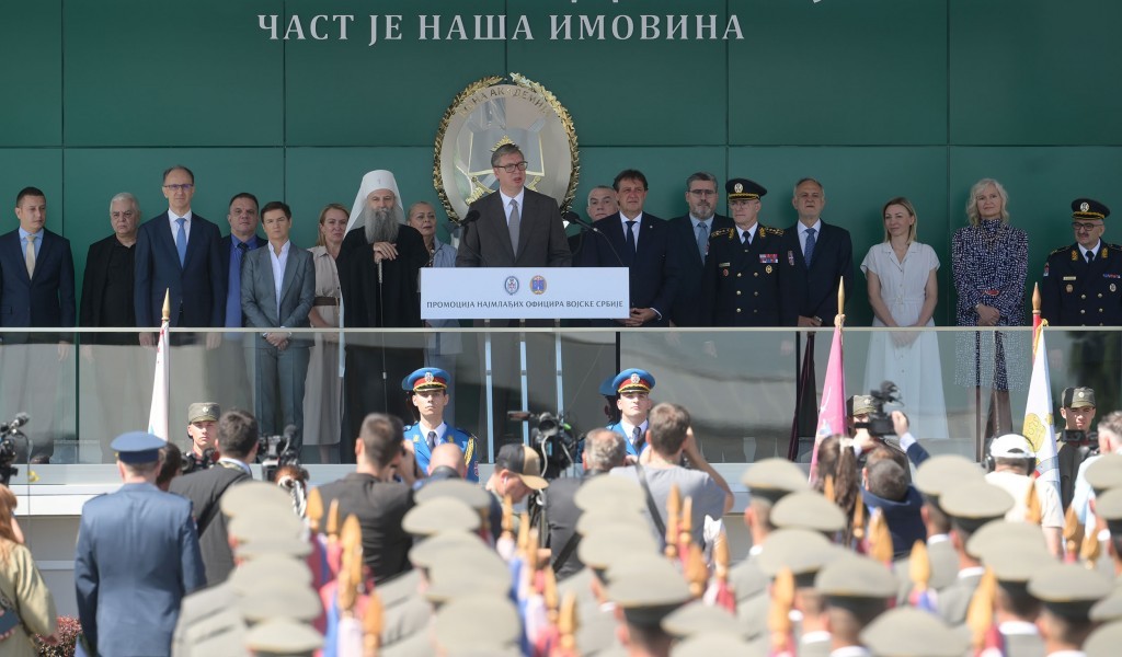 Нова генерација официра ступила у строј Војске Србије