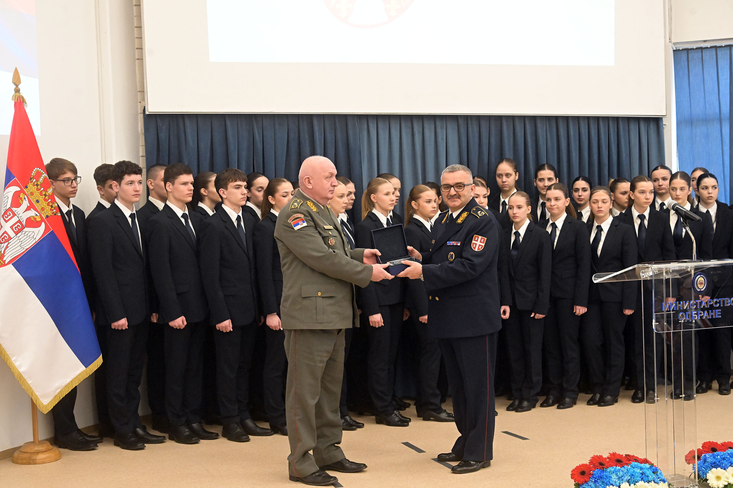 Министар Гашић присуствовао обележавању Дана Универзитета одбране